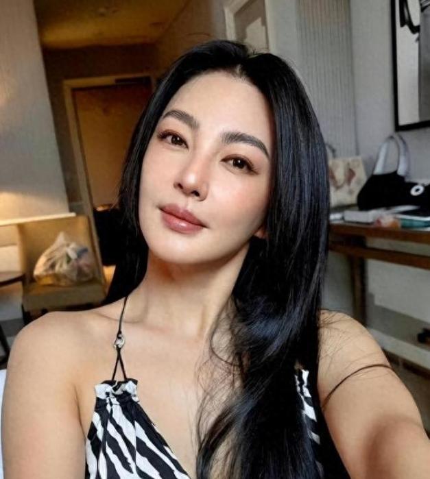 扒一扒权志龙的黑料_有天生黑变白的明星吗_没有被扒出过黑料的明星有哪些,