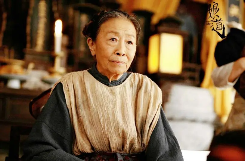 张少华晚年凄凉经历_蓝洁瑛演艺生涯悲剧_娱乐圈老演员凄凉