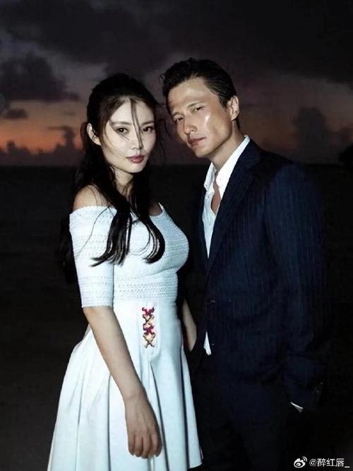 怀孕结婚的明星_娱乐圈先怀孕后结婚_怀孕的娱乐圈文