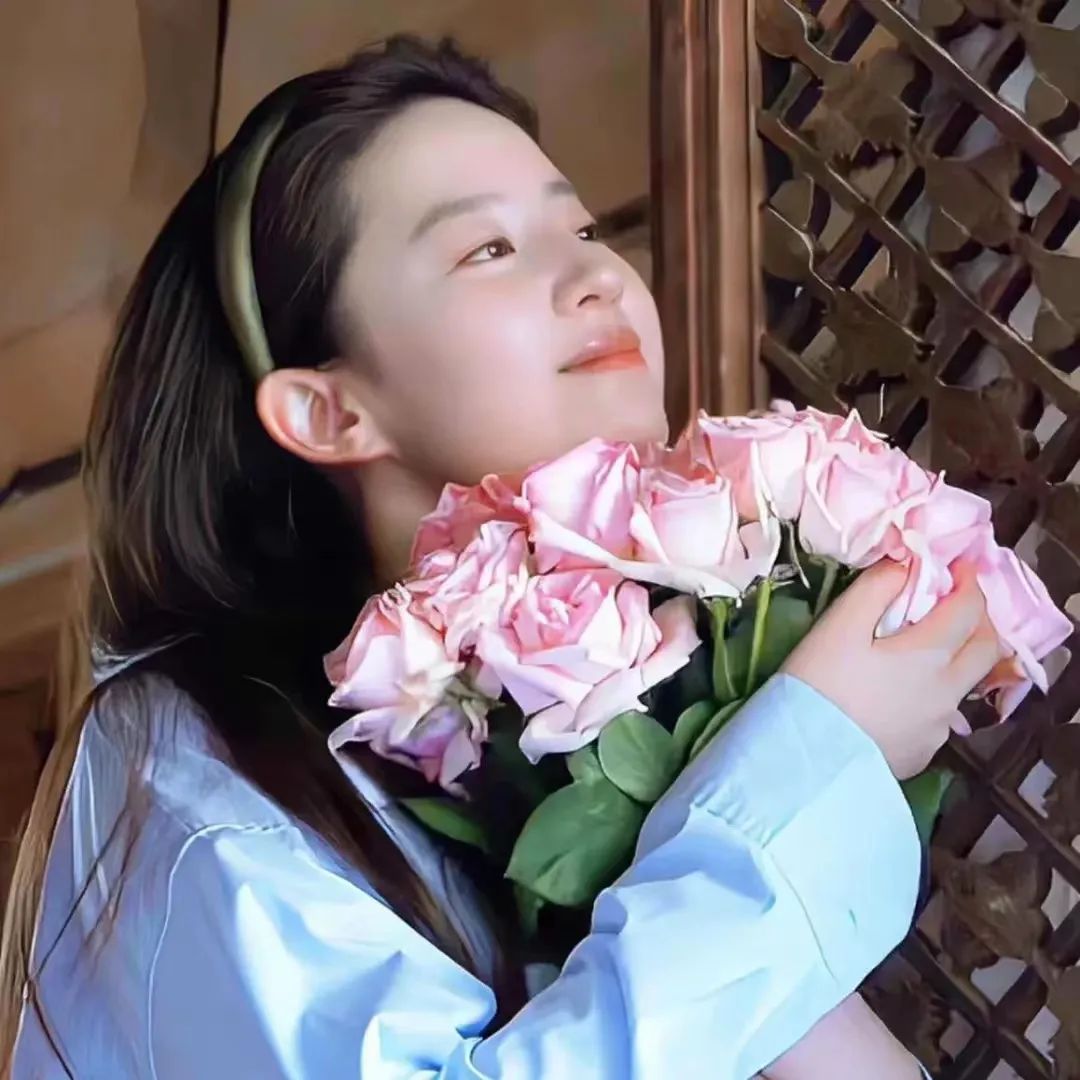 刘亦菲的内衣照，揭露攻击女性穿着的乱象，神仙姐姐碍了谁的眼？