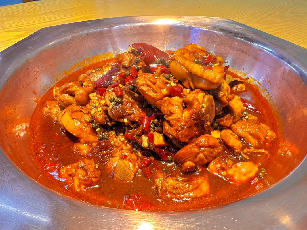 沧州网红火锅鸡店_沧州市娱乐圈火锅鸡店_沧州火锅鸡娱乐圈的电话是多少